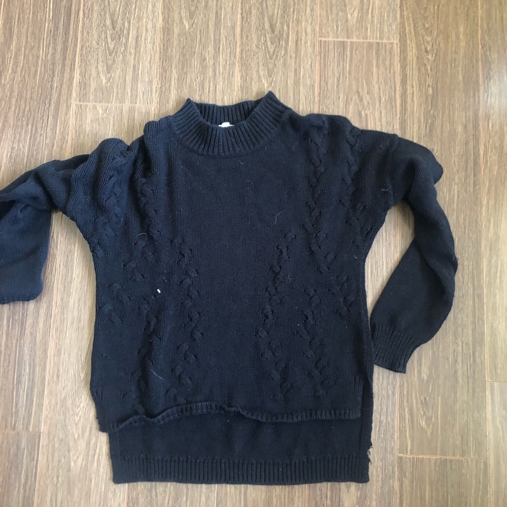 LNA sweater